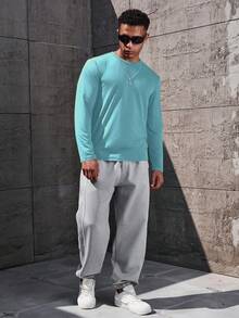 Manfinity Homme Men's Solid Color Round Neck Casual Versatile Long Sleeve T-Shirt, Spring/Summer - Baby Blue - View 5