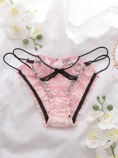 Pink & Black Contrast Lace Heart Jacquard Criss-Cross Hollow-Out Handmade Rolled Edge Sexy Low-Waist Thong Panties