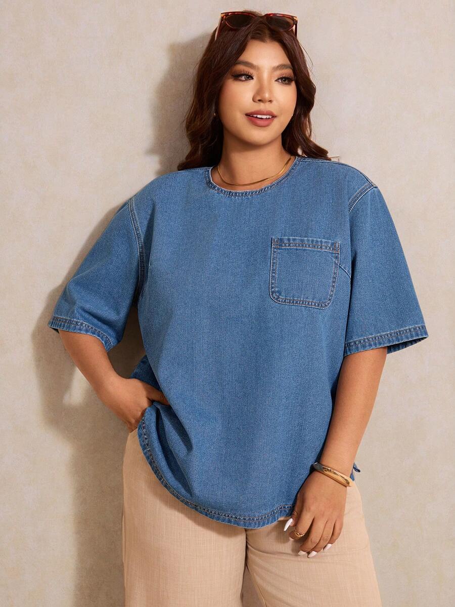 Elaquor Camicia di jeans a maniche corte con scollo tondo e tasche, taglie comode per donna - Blu lavato medio - Visualizzare 1