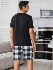 SHEIN Men's Plaid Printed Short Sleeve Top And Shorts Homewear Set - Black - View 2