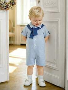 Souflis Souflis Bộ quần áo trẻ em kiểu Pháp dành cho bé trai sơ sinh, gồm áo sơ mi ngắn tay kẻ sọc và quần short liền thân màu trơn, thích hợp mặc trong nhà và ngoài trời, phù hợp cho mùa xuân/hè, đi nghỉ mát hoặc sinh hoạt ngoài trời. - Màu xanh nhạt - Xem 2