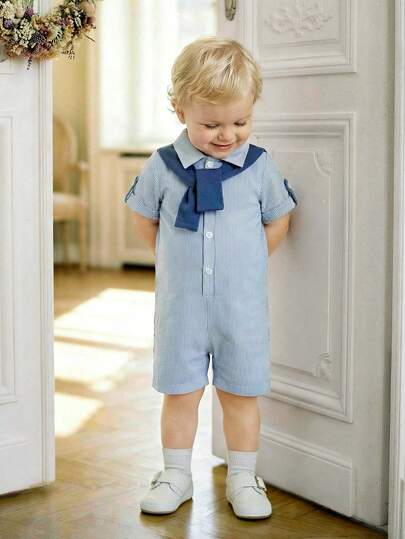 Souflis Souflis Französischer Neugeborenen Jungen Lässig Collegestyle Urlaubs gestreiftes Kurzarmhemd & einfarbige Shorts-Romper, geeignet für Frühling/Sommer, drinnen & Outdoor