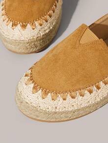 Styleloop Women's Retro Embroidered Suede Women's Shoes - Camel - View 4