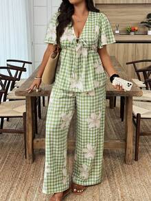 Weeklong 大码女式格子印花V领荷叶袖系带衬衫和阔腿裤两件套，适合春夏度假穿着 - 綠色 - 查看 4