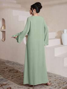 Al Najma Luxurious Embroidered & Beaded Loose Long Sleeve Split Maxi Dress, Turkish & Arabic Traditional Style - Green - View 2