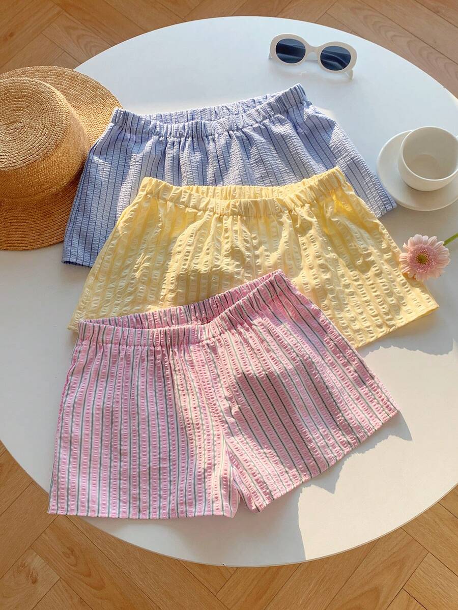 SHEIN EZwear 女士夏季三件套度假短裤，抽绳宽松款：一条粉色条纹短裤、一条米黄色条纹短裤和一条蓝色条纹短裤。适合度假外出穿着。 - 彩色 - 查看 1