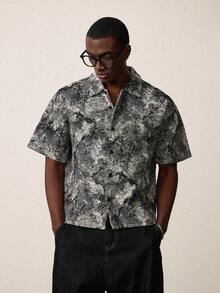 STYNVO Men's Minimalist Printed Short Sleeve Shirt - Grey - View 4