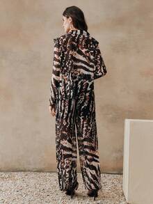 Anewsta Spring & Summer Beach Outfit, Leopard, Zebra, Animal Print Tie-Up Casual Holiday Vacation Elegant 2-Piece Set - Brown - View 6