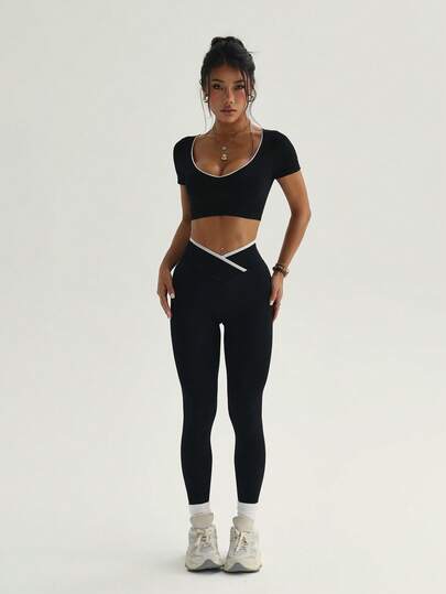 Dewbera Women's Seamless Sports Set, Short Sleeve Top And Criss-Cross Waist Leggings