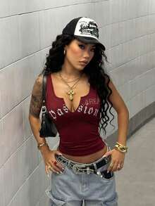 StreetHx 女士街头风印花水钻紧身运动背心，亚文化极简修身吊带衫 - 酒紅色 - 查看 4