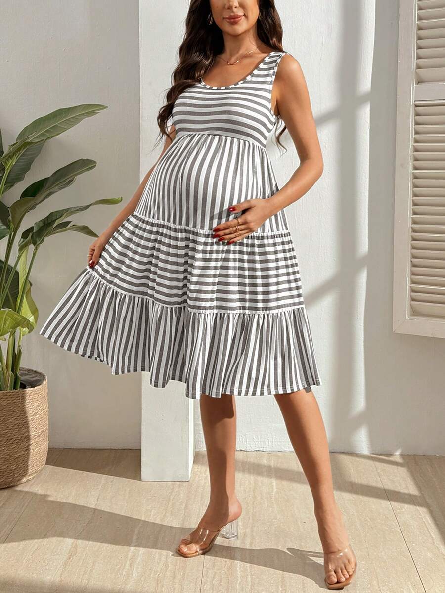 SHEIN Vestido casual de maternidad de cuello redondo sin mangas a rayas - Multicolor - Ver 1