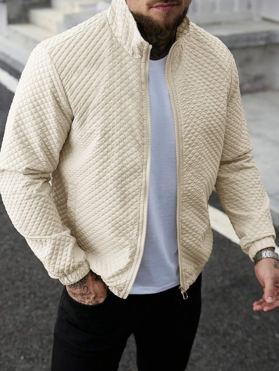 Manfinity CasualCool 男士春秋新款商务休闲夹克，中年百搭复古外套，褶裥格纹面料，美式立领拉链夹克，常规时尚简约浅色男装，帅气百搭风衣，适合户外活动，送男友礼物 - 杏色 - 查看 1
