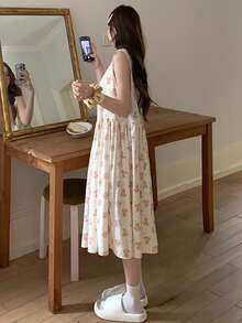 Summer Sweet Floral Cat & Dog Print Pleated Sleeveless Women Nightgown - Beige - View 2
