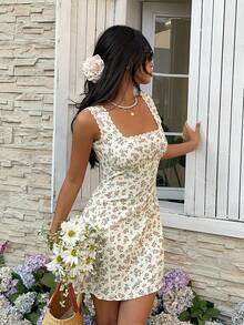 Serisse 女士夏季度假碎花方领撞色蕾丝收腰短裙 - 彩色 - 查看 3