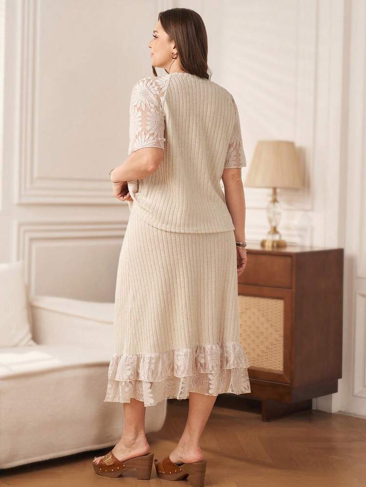 Plus Size Lace Patchwork T-Shirt + Skirt 2 Pieces Set 2 Piece Skirt Sets Woman Women Plus Clothing 2 Piece Knitted Dress For Women Cream Dress Plus Size Plus Size Ruffle Dress, Summer Outfits Plus Skirt Set Modest Two Piece Set