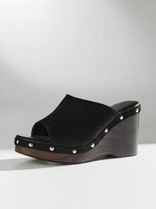 Solezae Women's Fashionable Comfortable Platform Suede Peep Toe Slip-On Clog Sandals - Black - View 3