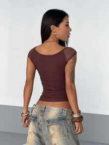 StreetHx Y2K 女式蕾丝拼接印花短袖T恤，夏季 - 棕色 - 查看 3