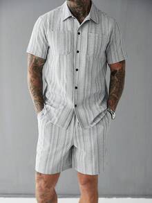 SLATEMANN Set da uomo composto da camicia a righe con bottoni e pantaloncini corti (set da 2 pezzi), un outfit casual jacquard da uomo, adatto per vacanze, spiaggia, uso casual quotidiano e abbigliamento estivo, comodo e versatile. - Grigio - Visualizzare 4
