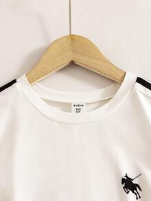 SHEIN Bộ đồ liền thân, tay ngắn, kiểu dáng thường ngày, in offset, thích hợp cho mùa xuân và mùa hè, bộ đồ đi làm mùa hè cho nữ tuổi teen, quần ống đứng thể thao và thoải mái, bộ hai mảnh tay ngắn nhẹ nhàng và dễ chịu. - trắng - Xem 7