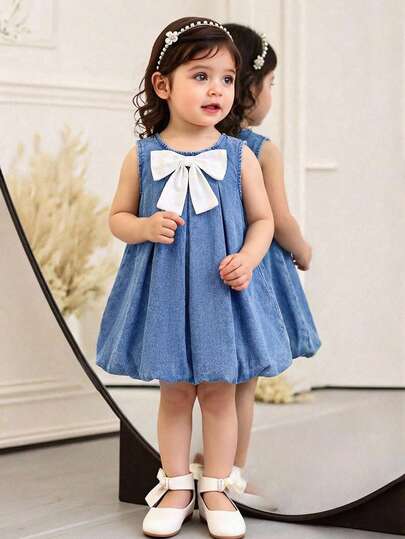 Baby Girls' Cute Denim Sleeveless Dress With Big Bow Decor,Kid Girls Spring And Summer Casual Vacation Country Boho Wear, Beach Outfits For Kid Girls,Comfortable And Soft Denim Pant,Baby Girls  Dress,  Girls   Blue  Dress