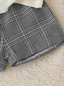 SHEIN Playful Pals 2件套婴儿幼儿男童休闲可爱卡通熊印花宽松短袖T恤和黑色短裤套装，适合日常穿着、户外玩耍、亲子活动、假日旅行。格子图案男童休闲短袖夏季套装，泰迪熊图案上衣，男童夏季套装，适合婚礼、迎婴派对、洗礼和一周岁生日庆祝等场合，也是送给宝宝的节日礼物。 - 白色 - 查看 7