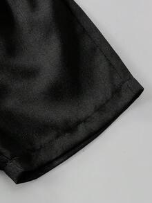 SHEIN Explorewe 男童休闲纯色短袖衬衫短裤套装（2件套），适合日常休闲、度假、运动、上学、户外活动、夏季穿着。 - 黑色 - 查看 7