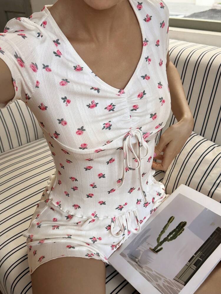 2pcs/Set Women Floral Print Short Sleeve Top And Shorts