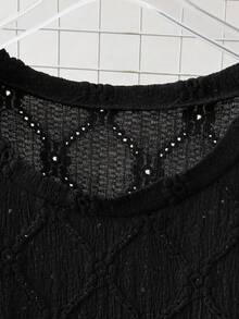 GlowEve CURVE Kurzarm T-Shirt mit rundem Ausschnitt aus strukturiertem Jacquard-Gewebe in Große Größen - Schwarz - Übersicht 3