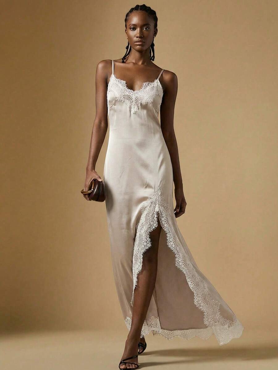 Briarwyn 女士吊带黑色蕾丝拼接高开衩连衣裙 - 銀色 - 查看 1