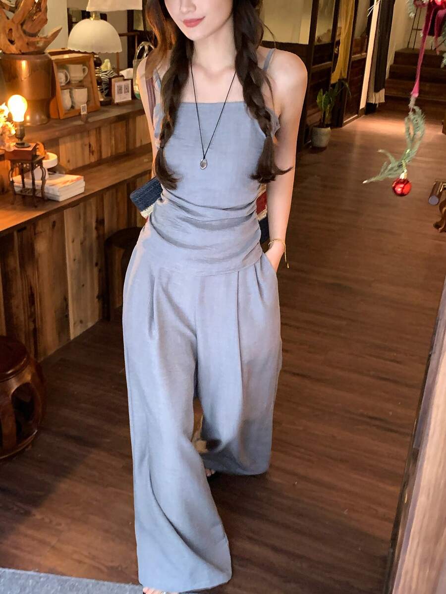 DAZY Conjunto informal de 2 piezas para mujer con top de tirantes plisado de unicolor y pantalones anchos plisados, conjunto de ropa de estar en casa para verano - Gris - Ver 1