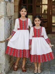 Young Girl Long Sleeve Ivory White Dress,Autumn Retro Print Patchwork Middle Eastern Kids Arabic Elegant Party Long Dresses,Family Matching Outfits - White - View 2