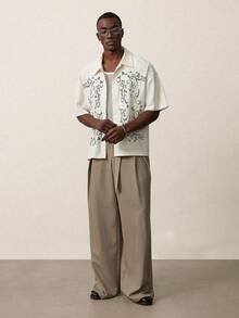 STYNVO Áo sơ mi nam tay ngắn cổ bẻ thêu hoa, dáng suông, thích hợp mặc hàng ngày, đa năng, thích hợp cho kỳ nghỉ, áo sơ mi nam họa tiết hoa, áo sơ mi nam mùa hè. - Màu be - Xem 3