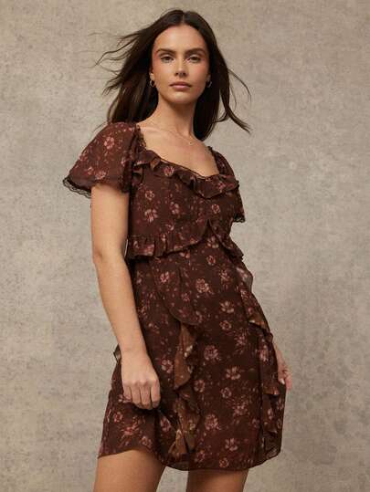 WESTFADE Sweetheart Neck Short Sleeve Tie Back Cut Out Tiered Ruffle Floral Chiffon & Lace Babydoll Mini Dress Spring, Resort Wear, Summer, Casual, Cute, Boho, Stagecoach, Coachella, Festival, Nashville, Cowgirl, Western Clothes, Vacation, Beach