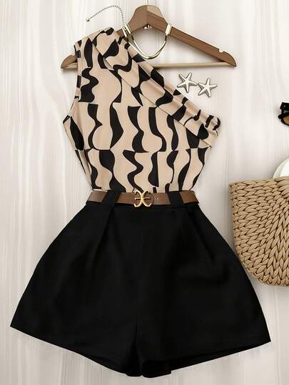 EMERY ROSE Conjunto de 2 piezas casual de talla grande para verano, blusa plisada de un hombro con alta elasticidad y pantalones elásticos de cintura negra, conjunto elegante de verano, shorts negros, top asimétrico con estampado de hombro, conjunto de vacaciones para damas