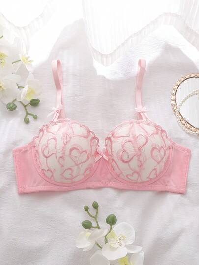 情人节爱心刺绣粉色3/4罩杯带衬垫钢圈文胸，配俏皮荷叶边蝴蝶结，可爱浪漫的女士礼物