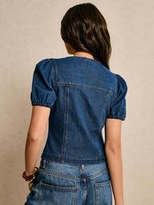 Poéselle Áo denim nữ mới, cổ chữ V, eo ôm, cài cúc phía trước, tay phồng, màu xanh dương, hoàn hảo cho mùa hè. Trang phục lễ hội mùa hè cho nữ, áo kiểu thường ngày cho nữ, áo sơ mi công sở cho nữ, áo denim cho nữ, bộ đồ denim nữ, áo thời trang nữ để mặc với quần jeans, bộ đồ denim nữ, áo denim tay phồng, trang phục ngày của mẹ, áo denim tay ngắn, áo phối với quần jeans, áo cài cúc cho nữ, bộ đồ denim cho nữ. - Rửa trung bình - Xem 3