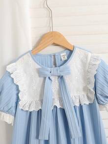 SHEIN Bộ đồ ngủ cho bé gái tuổi teen, tay phồng, chất liệu jacquard, kiểu áo ngủ mặc nhà. - Xanh và trắng - Xem 5