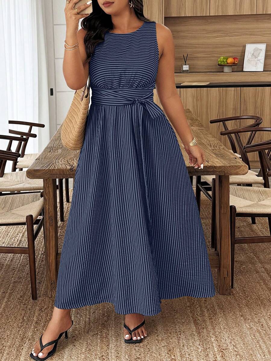 Weeklong Plus Size Striped Print Round Neck Casual Summer Sleeveless Dress - Multicolor - View 1