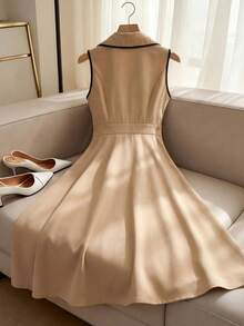 GlowEve Women's Khaki And Black Contrast Trim Lapel Collar Double-Breasted Waist Cinched Elegant Casual Commute Fashion French Versatile Holiday Business Khaki Contrast Black Sleeveless Trench Coat, Early Spring/Spring & Summer - Khaki - View 2