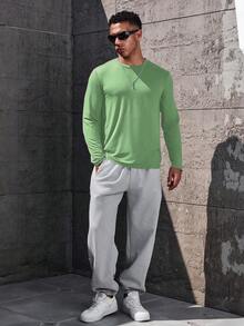 Manfinity Homme Men's Casual Solid Color Round Neck Long Sleeve T-Shirt, Versatile For Autumn - Green - View 4