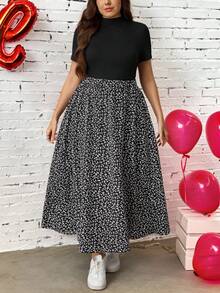 SHEIN LUNE 大码女式纯色短袖T恤搭配碎花迷你裙休闲套装，黑色碎花衬衫，情人节生日礼物，适合女性生日外出、优雅度假等场合，黑色休闲优雅款 - 彩色 - 查看 4