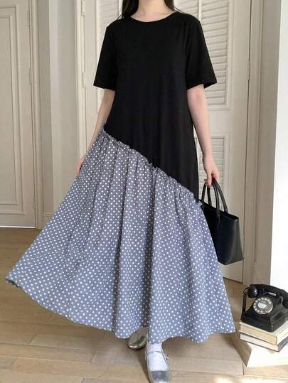 少女休闲度假撞色荷叶边波点印花圆领短袖连衣裙，适合日常休闲穿着