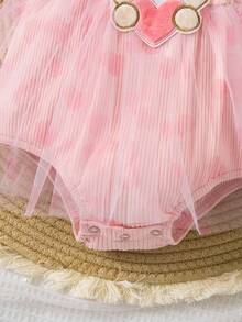 SHEIN Newborn Baby Girl Cute Summer Casual Knit Contrast Mesh Pink Cartoon Pattern Romper With Headband - Multicolor - View 8