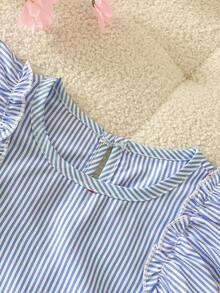 Emery Rose Kids Emery Rose Kids 女童圆领短袖荷叶边草莓刺绣休闲连衣裙，夏季女童草莓连衣裙，女童夏季连衣裙，女童草莓连衣裙，条纹草莓连衣裙，荷叶边袖连衣裙，女童夏季连衣裙，白色连衣裙，波西米亚风女童/女婴条纹草莓印花荷叶边袖连衣裙，女童条纹连衣裙，女童休闲夏季连衣裙，小女孩夏季连衣裙，女童度假连衣裙 - 白色 - 查看 10