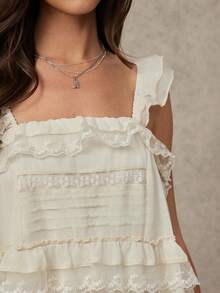 WESTFADE 方领雪纺花卉蕾丝层叠荷叶边褶皱宽松无袖娃娃迷你连衣裙，适合春季、度假、夏季、休闲、可爱、波西米亚风、乡村音乐节、科切拉音乐节、纳什维尔、牛仔风、西部服饰、度假、海滩等场合。 - 杏色 - 查看 3