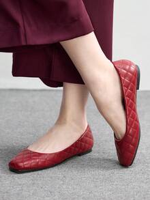 CUCCOO BIZCHIC 女士红色格子玛丽珍鞋 平底方头校园风日系可爱低跟鞋 春季鞋 春假复活节 - 紅色 - 查看 3
