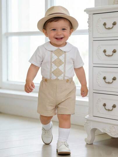 SHEIN 2pcs/Set Baby Boy Summer Casual Cute White Printed Doll Collar Short Sleeve Shirt & Elastic Waist Shorts Gentleman Outfit Set, Suitable For Birthday Party, Rave, Evening Party, Performance, Wedding, Baby Shower, And 1st Birthday Celebration