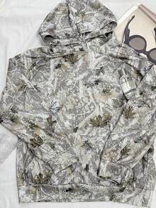 DAZY Women's Street Style Bare Tree Branch & Leaf Print Sweatshirt Sweatshirt - Army Green - View 1