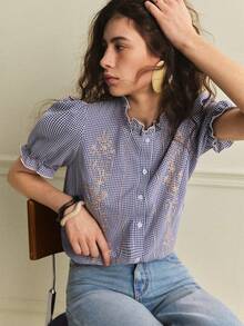 Écloséra 优雅通勤百搭休闲日常短袖撞色荷叶领刺绣复古蓝色格子面料女式衬衫上衣，春夏款 - 藍色 - 查看 1