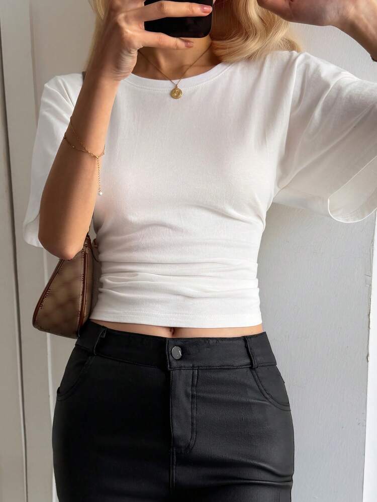 Women's Solid Color Minimalist Daily Wear Round Neck Short Sleeve T-Shirt